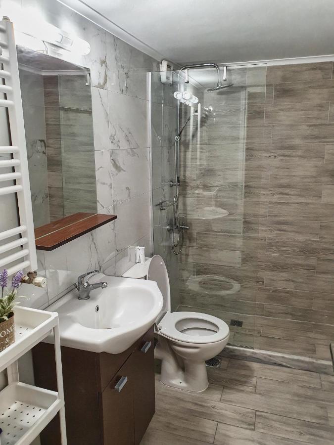 Gemareia Lodge Lefkada City Екстер'єр фото